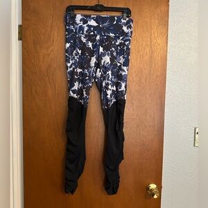 Floral Blue and Black Leggings